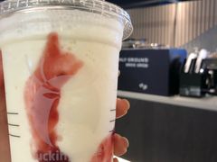 -瑞幸咖啡(龙湖北城天街北馆店)