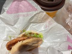 -麦当劳(百联西郊购物中心店)