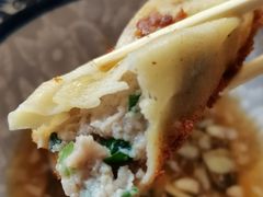 -一品鲜鱼锅贴(人民一路店)