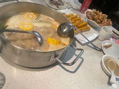 -肥仔文澳门猪骨煲(南京西路店)