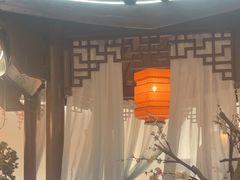 -荷塘秋月·本帮江浙菜(国权路店)