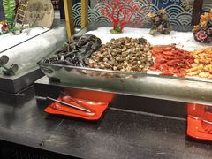 -四海一家自助餐(益田假日广场店)