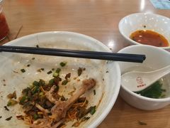 -佬钱湾仔(衣裳街店)
