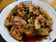 -胡同小馆(新威路店)