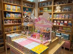 -猫的天空之城概念书店(大学路店)