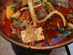 -成都你六姐·牛肉冒菜(上海环宇荟店)