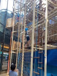 -PIPIKINGDOM皮皮王国欢乐号(欢乐海岸购物中心店)