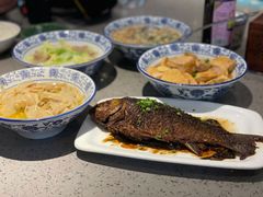-荣家小吃(紫阳街店)