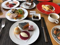 小蛋糕-鲁商铂尔曼大酒店·铂丽自助餐厅