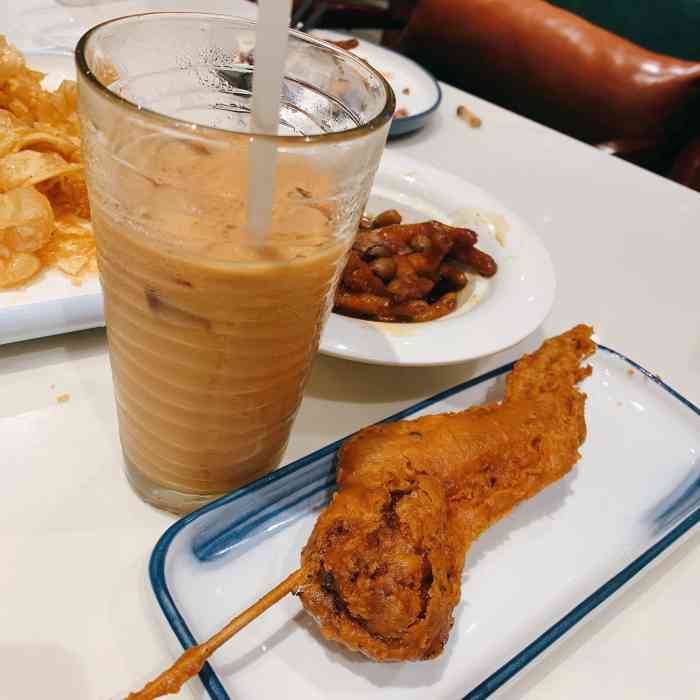 喜喜香港餐厅(京华城店)-"这家店位于京华城,中午约朋友过来吃饭谈事.