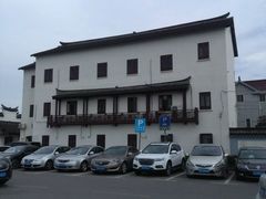 -新场古镇-停车场