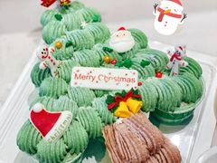 奇妙圣诞树蛋糕-85度C(上海秀沿路店)