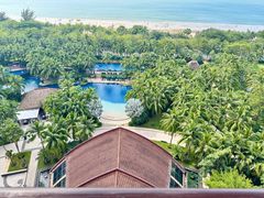 -三亚湾海居铂尔曼度假酒店