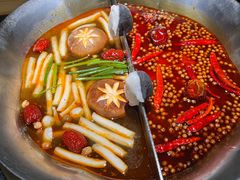 -湊湊火锅·茶憩(南京东路悦荟店)