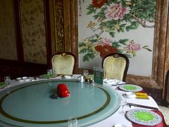 包厢-鹊华居·地道鲁菜·海鲜·融合味(大明湖店)