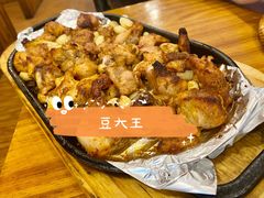 -老东镇啤酒屋海鲜加工·蒸汽海鲜·海鲜烧烤(台东店)