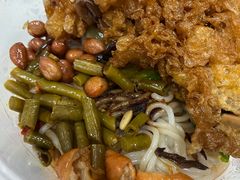 -弘束束柳州深巷螺蛳粉(珠江路店)