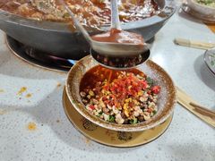 -谭记石锅鱼府(三道堰店)
