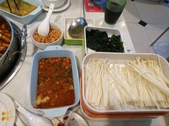 -蛙两只美蛙鱼头火锅(恒茂店)