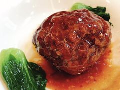 红烧狮子头-乾隆美食·本帮菜(黄河路店)