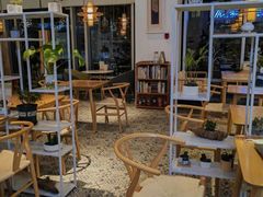 -苗祖咖啡(洛克时代中心店)