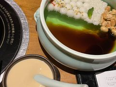 -吃饭皇帝大土家民族菜(正大广场店)