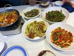 -俏湘厨•地道湘菜(建华南路店)