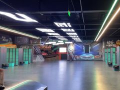 -极限PLAY运动娱乐新世界·团建派对潮玩休闲馆·室内蹦极高空游乐园