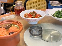 -黄泥岗·地道湖北菜(奥特莱斯店)