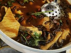 -蔼若春.传承三十年云南菜(金碧公园店)