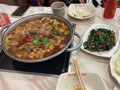 -彭记铁锅肥肠(东四总店)