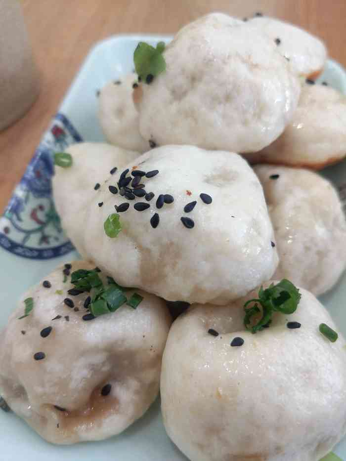 海宁阳阳汤包(海宁长安景华路分店)-"阳阳汤包的汤汁真的非常多,单吃