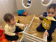 -Ours树朵家亲子餐厅(远策中心店)