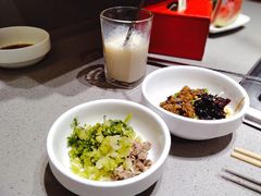 -海底捞火锅(凯德广场店)