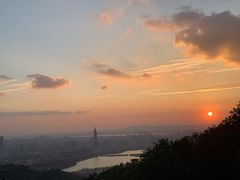 -紫金山山顶公园