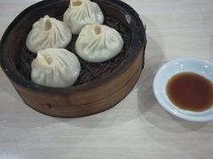 -老西白点心店