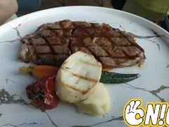 香煎新西兰牛排-Kathleen's Waitan 凯圣琳江景西餐厅(外滩店)