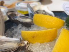 -斯普汇生蚝牛排馆(中骏世界城店)