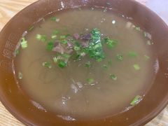 牛肉粉丝汤-桐香园小笼包(百井坊巷店)