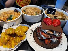 -W COLLECTIVE  DESSERT SHOP