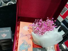 -谷莠子花艺气球派对·绿植造景·花艺沙龙(东海缤纷天地店)