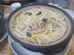 -一家人剪刀面(海伦国际店)