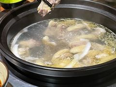 -润泽园椰子鸡(汇一城店)
