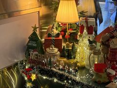 -大头虾越式风味餐厅(光明广场店)