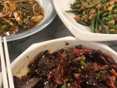 -蔼若春.传承三十年云南菜(金碧公园店)
