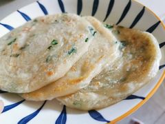 -乐禧母婴全自营月嫂(宝山店)