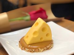 芝士咸蛋黄蛋糕-星巴克(广州中华广场B1层店)