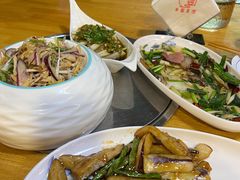 -茅台镇网红溶洞餐厅·茅帮菜馆
