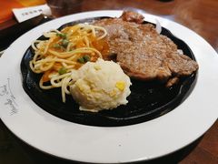 -豪客来牛排(空港华联店)