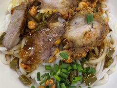 -牛八宝桂林米粉(八里庄店)